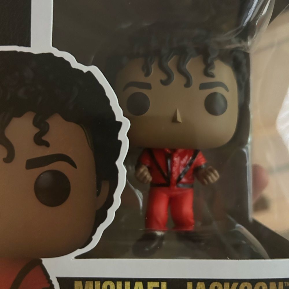 Funko Pop Micheal Jackson with Red Outfit 359